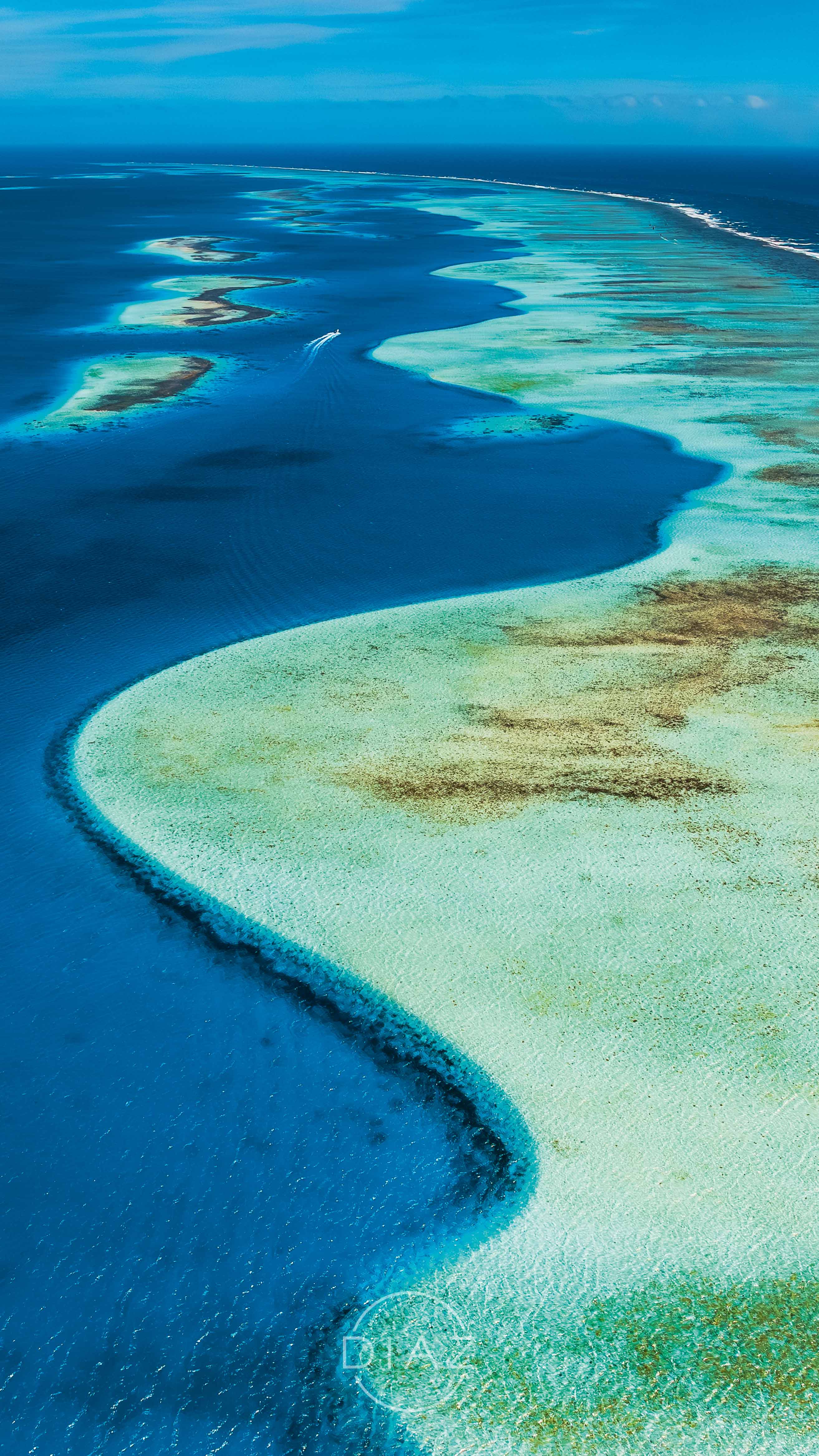 Los arrecifes de Los Roques vistos desde el aire